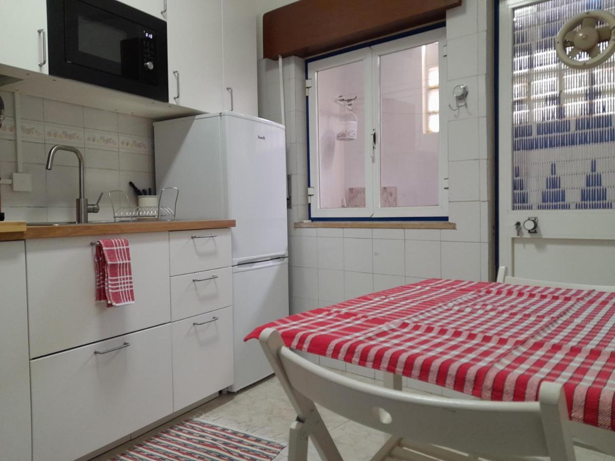 Apartamento No Centro Historico De セトゥーバル エクステリア 写真